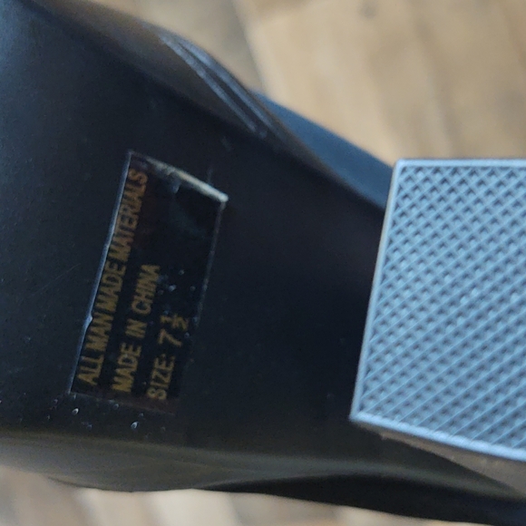 Wild Diva Lounge Black Chunky Platform Lace up Faux Suede Steampunk Heels sz 7.5 - Picture 13 of 13